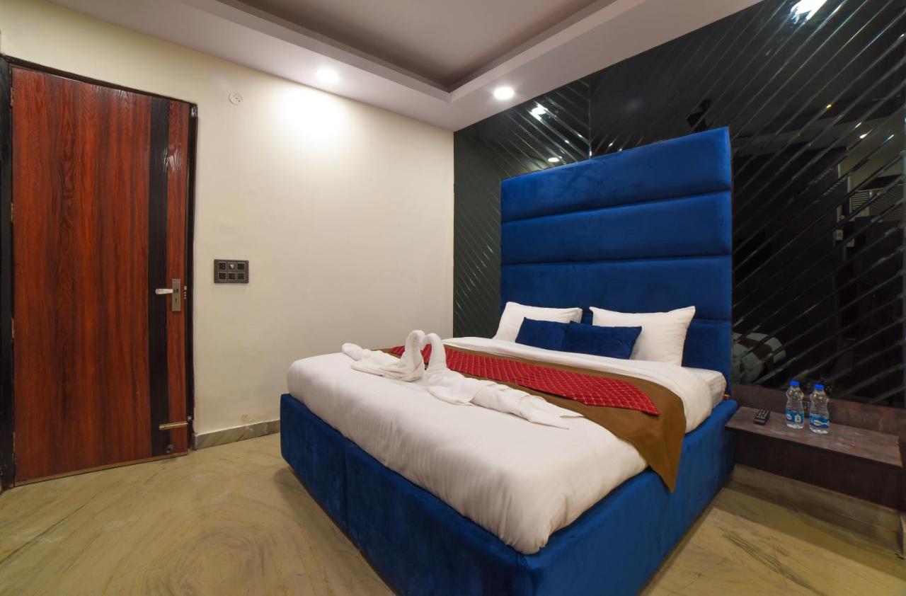 The Twenties Kamla Nagar Hotel New Delhi Buitenkant foto