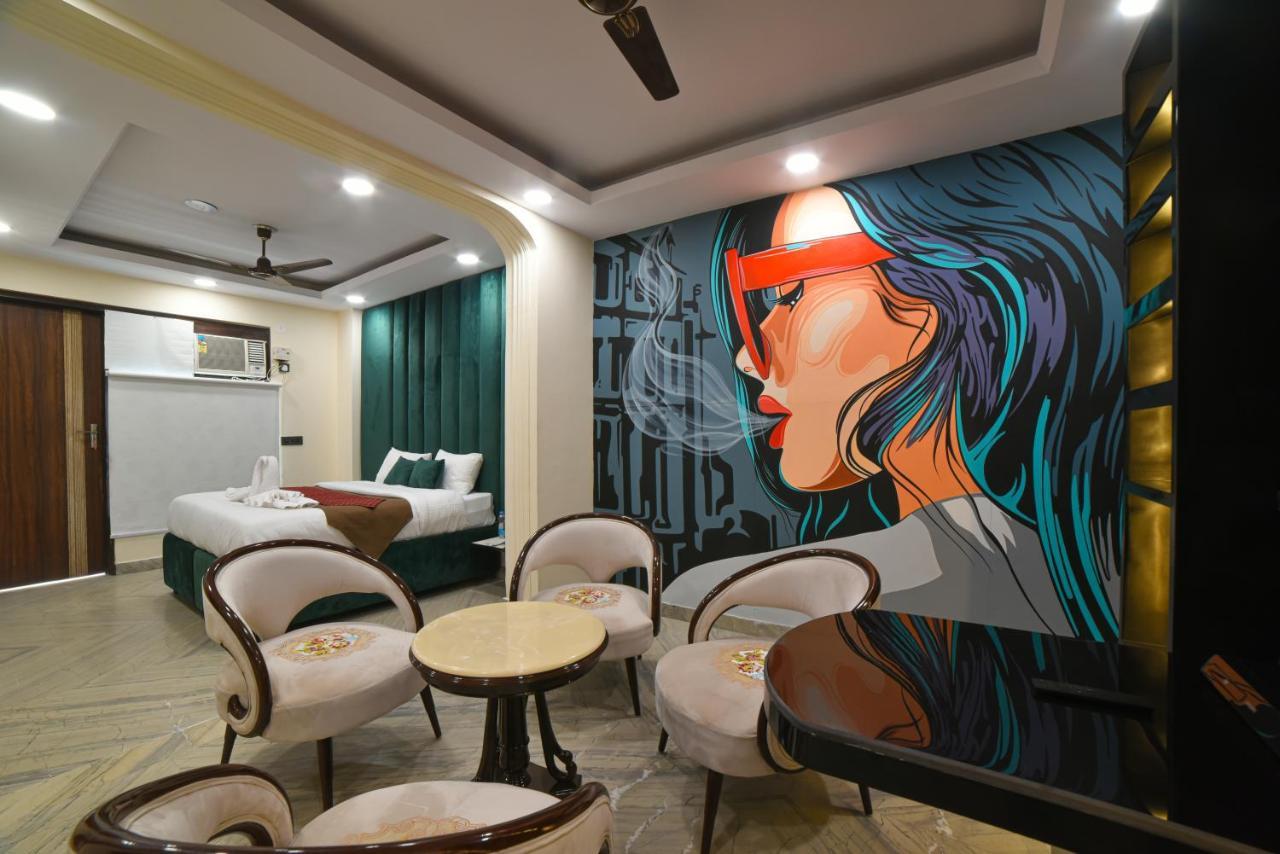 The Twenties Kamla Nagar Hotel New Delhi Buitenkant foto