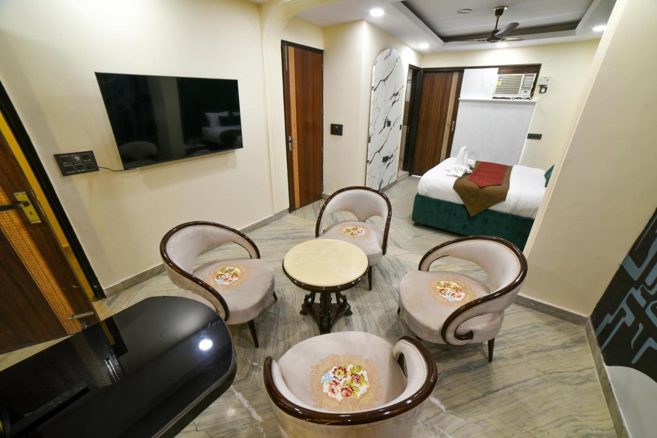 The Twenties Kamla Nagar Hotel New Delhi Buitenkant foto