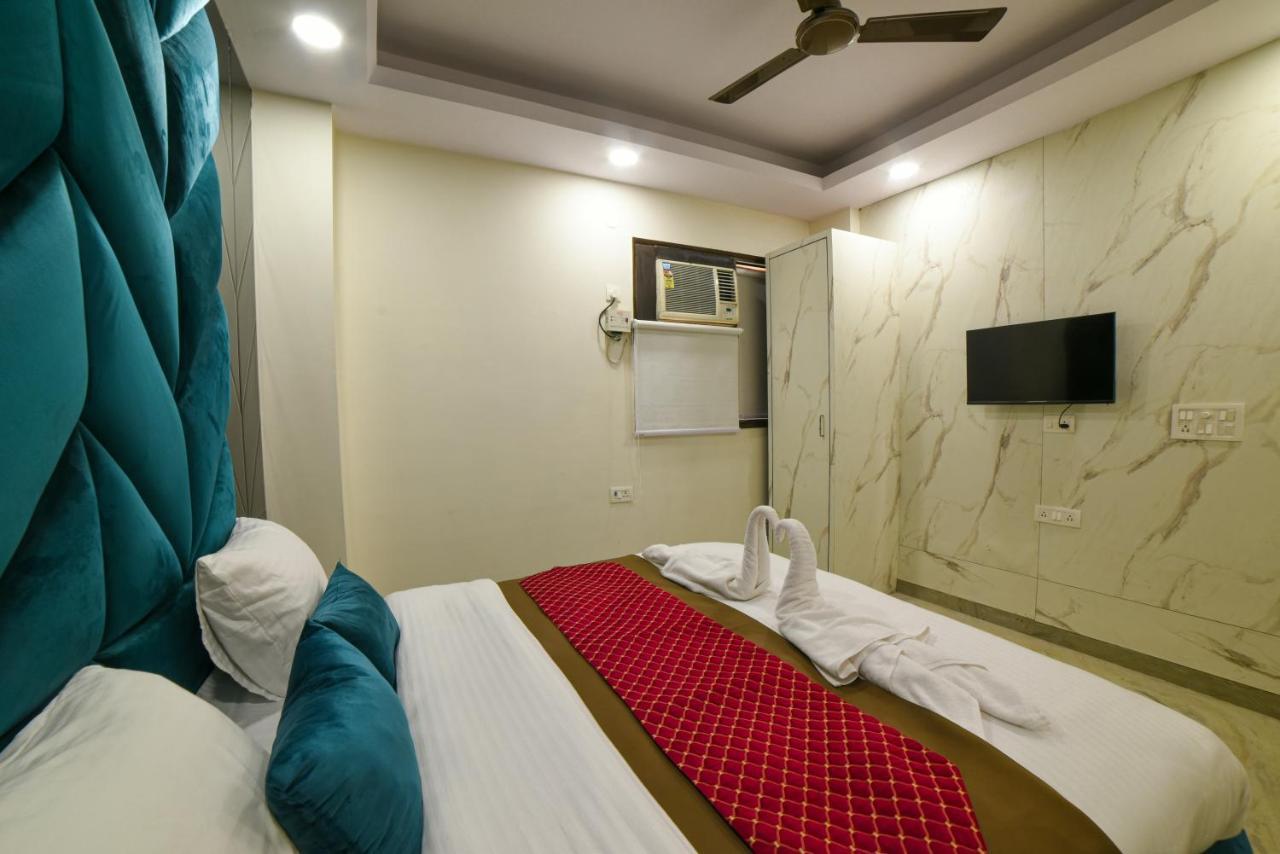 The Twenties Kamla Nagar Hotel New Delhi Buitenkant foto