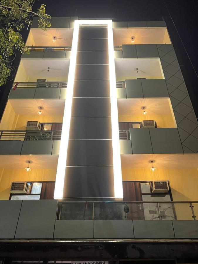 The Twenties Kamla Nagar Hotel New Delhi Buitenkant foto