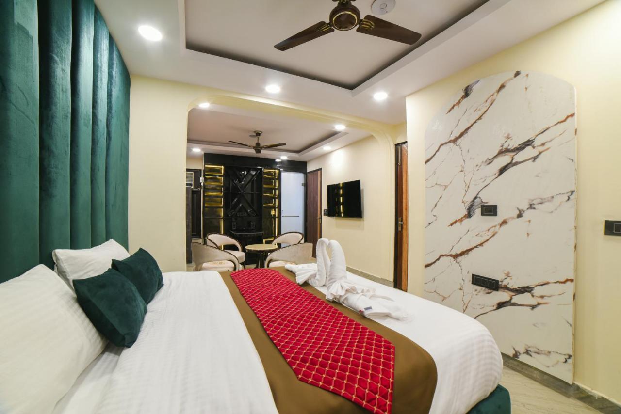 The Twenties Kamla Nagar Hotel New Delhi Buitenkant foto